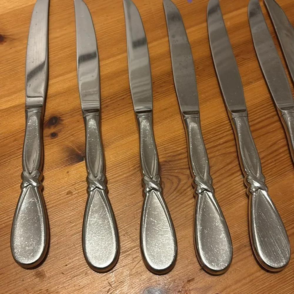 Set of Silver Knives: 9 knives